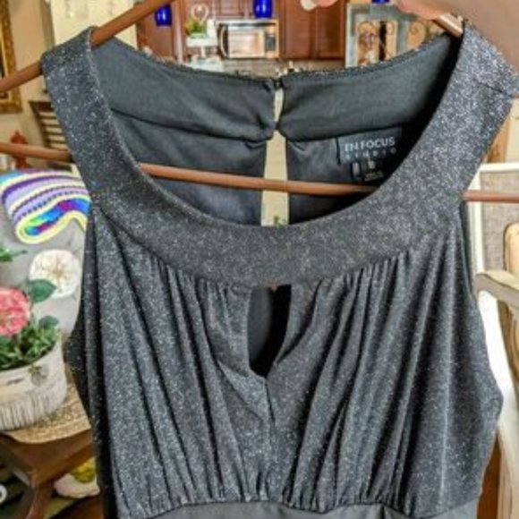 Stunning New Glittery Black Evening Dress - Picture 2 of 10